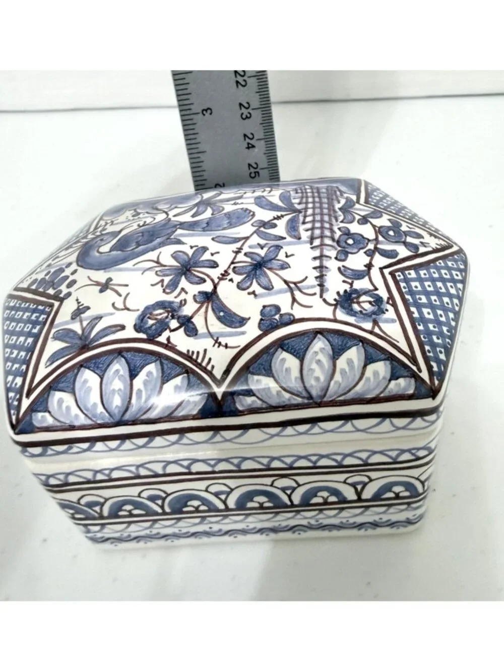 VTG Blue & White Chinoiserie Portugal Hand Painted Floral Lidded Trinket Box